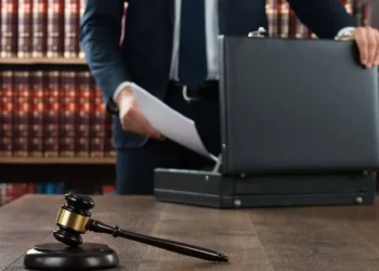 7 Questions You Should Ask When Hiring a Criminal Case Defense Lawyer
