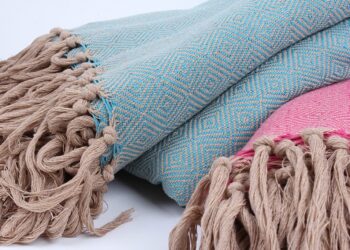 Understanding the Fleece Blanket Manufacturing Process