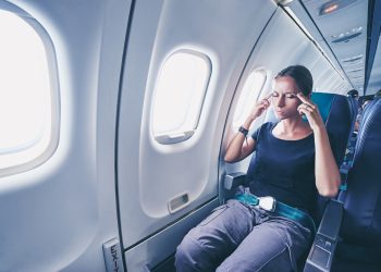 6 Simple Ways to Make Flying Much Easier and Less Stressful