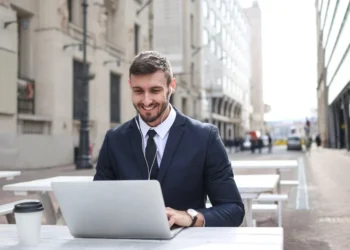 10 Tips for Improving Your Productivity and Focus as a Freelancer