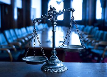 Employment Law Legal Tips: 5 Basics for Business Owners