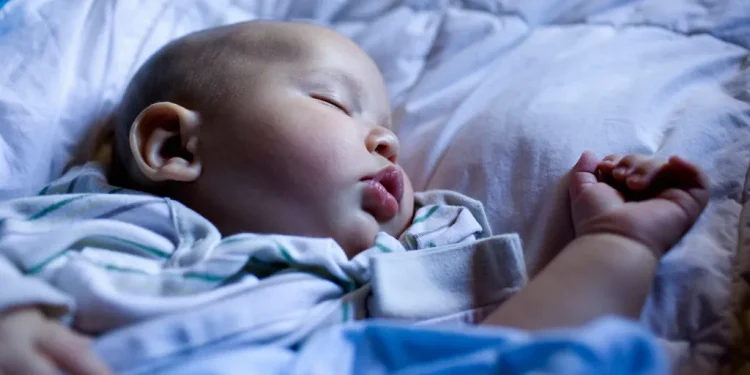 4 Solutions To Get Your Baby To Sleep Through The Night
