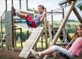 5 Reasons Every Family Restaurant Should Have a Playground