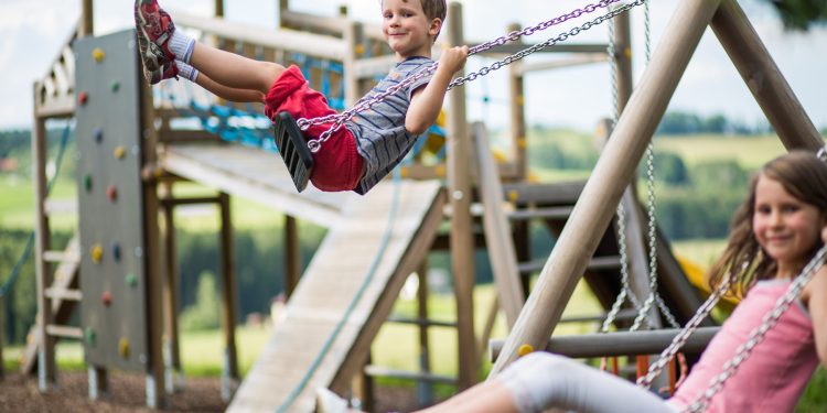 5 Reasons Every Family Restaurant Should Have a Playground