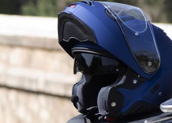6 Best Motorcycle Helmets for Glasses Wearers 2024