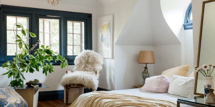 Items That Make a Bedroom Feel More Personalized